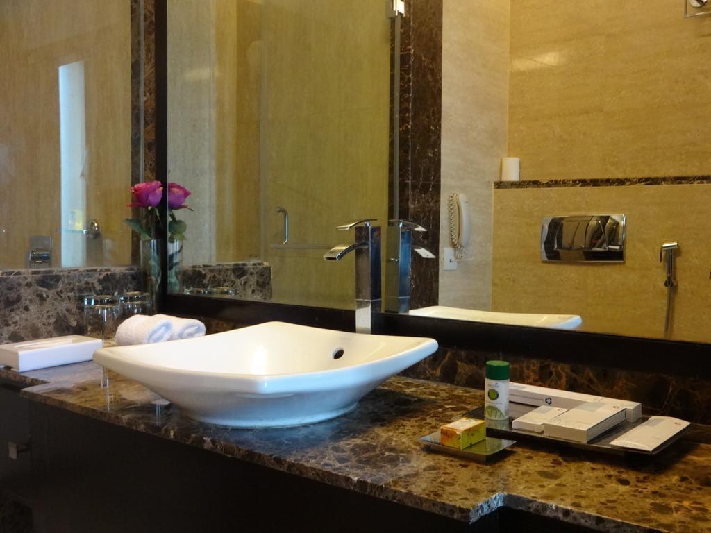 Fortune Park Orange, Sidhrawali, Gurugram - Member Itc Hotels' Group Bhiwadi Екстериор снимка