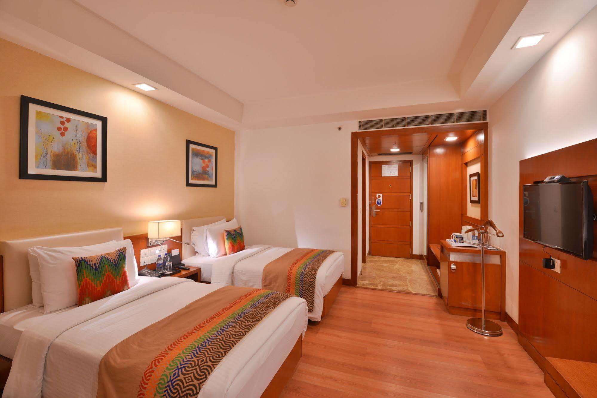 Fortune Park Orange, Sidhrawali, Gurugram - Member Itc Hotels' Group Bhiwadi Екстериор снимка